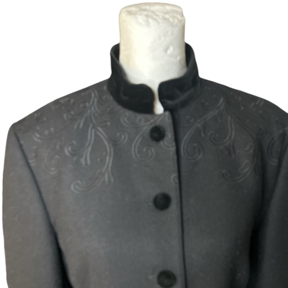 Vintage Louis Feraud Wool Blazer Evening Jacket Velvet Embroidery Size 8 Black - Picture 2 of 9